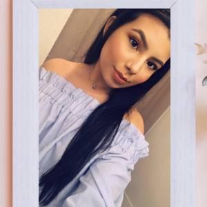 Meet your Posher, Vanessa